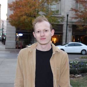 Meet your Posher, Benjamin